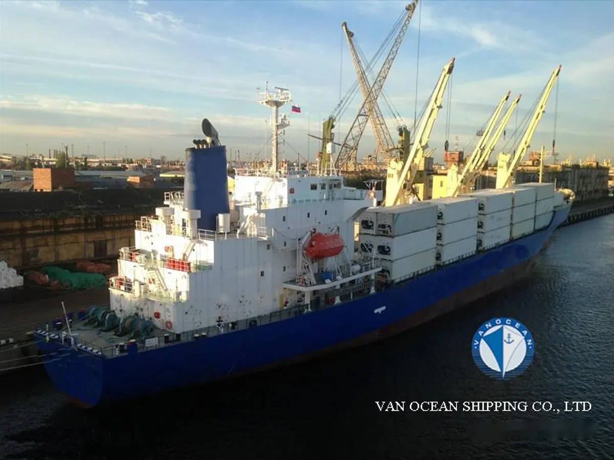Reefer kuģis pārdod