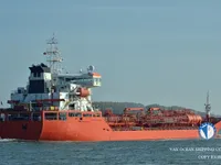 Naftas / Ķīmisko vielu tankkuģis pārdod