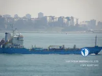Naftas / Ķīmisko vielu tankkuģis pārdod