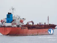 Naftas / Ķīmisko vielu tankkuģis pārdod