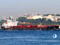 Naftas / Ķīmisko vielu tankkuģis pārdod
