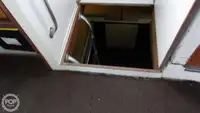 Niršanas atbalsta kuģis pārdod