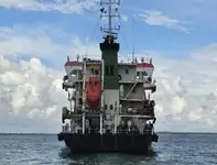 Naftas / Ķīmisko vielu tankkuģis pārdod
