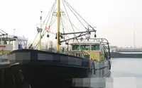 Trallers pārdod
