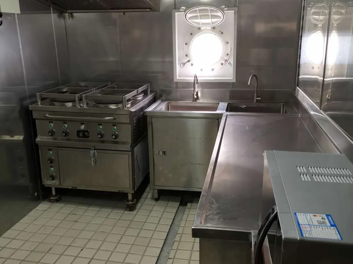 Vilcējs pārdod