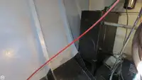 Trallers pārdod