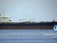 Naftas / Ķīmisko vielu tankkuģis pārdod