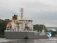 Naftas / Ķīmisko vielu tankkuģis pārdod