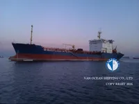Naftas / Ķīmisko vielu tankkuģis pārdod