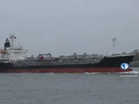 Naftas / Ķīmisko vielu tankkuģis pārdod