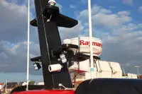 Pilotkuģis pārdod