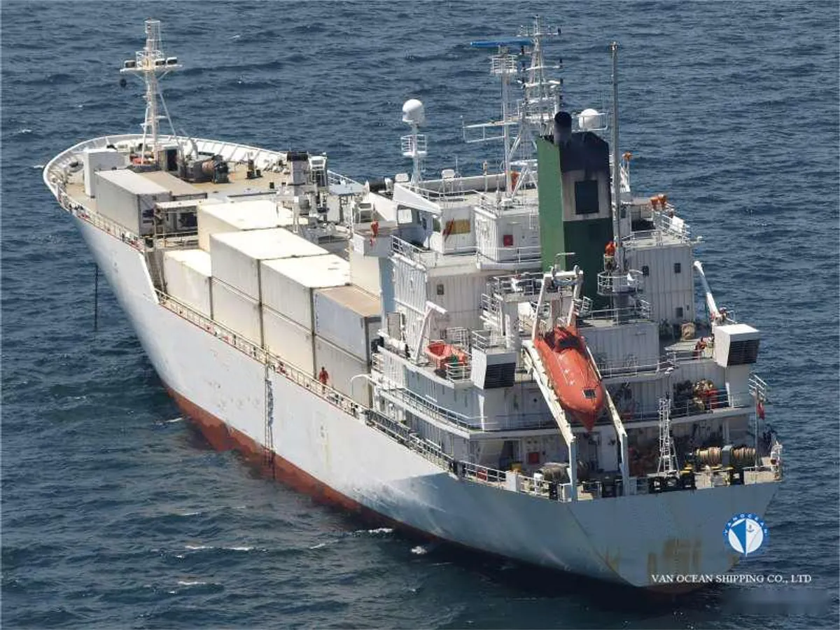 Reefer kuģis pārdod