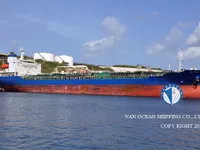 Naftas / Ķīmisko vielu tankkuģis pārdod