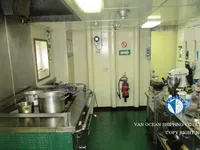 Naftas / Ķīmisko vielu tankkuģis pārdod