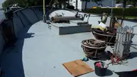 Trallers pārdod