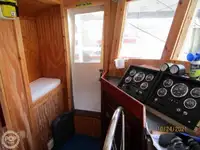 Trallers pārdod