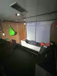 Trallers pārdod