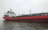 Naftas / Ķīmisko vielu tankkuģis pārdod
