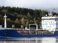 Naftas / Ķīmisko vielu tankkuģis pārdod