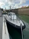 Pilotkuģis pārdod