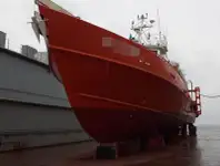 Apkalpes kuģis pārdod