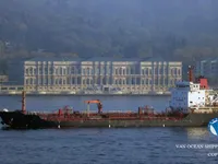 Naftas / Ķīmisko vielu tankkuģis pārdod