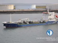 Naftas / Ķīmisko vielu tankkuģis pārdod