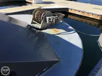 Trallers pārdod