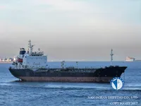 Naftas / Ķīmisko vielu tankkuģis pārdod
