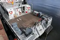 Katamarāns pārdod