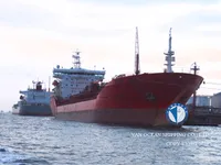 Naftas / Ķīmisko vielu tankkuģis pārdod