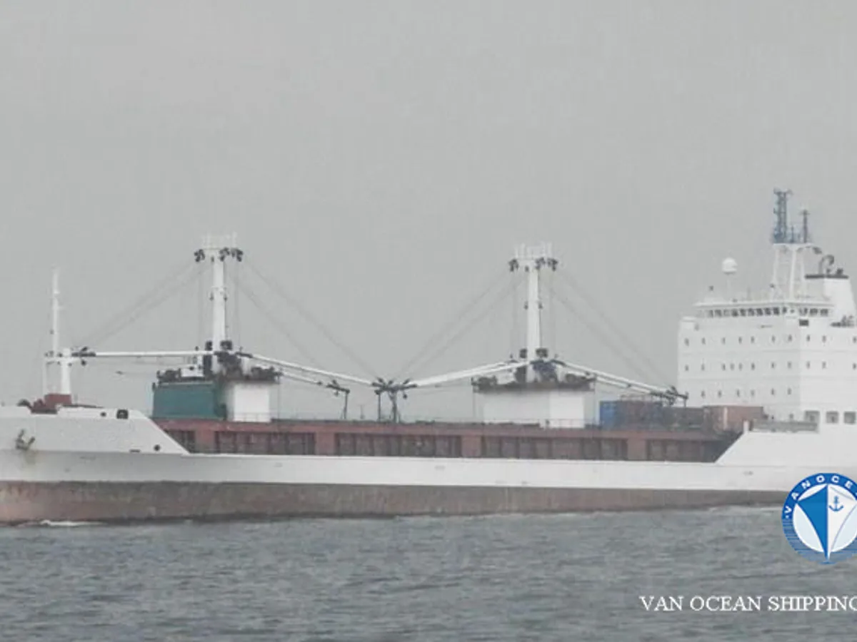 Reefer kuģis pārdod