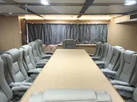 Katamarāns pārdod