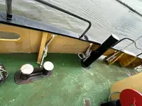 Pilotkuģis pārdod