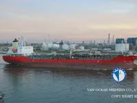 Naftas / Ķīmisko vielu tankkuģis pārdod