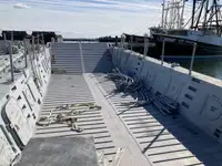 Desanta kuģis, tankkuģis pārdod