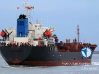 Naftas / Ķīmisko vielu tankkuģis pārdod