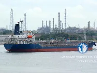 Naftas / Ķīmisko vielu tankkuģis pārdod