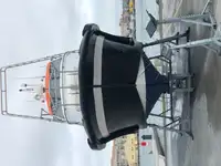 Pilotkuģis pārdod