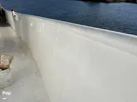 Trallers pārdod
