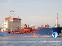 Naftas / Ķīmisko vielu tankkuģis pārdod