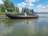 Konteinerkuģis pārdod