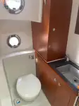 Trallers pārdod