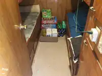 Trallers pārdod