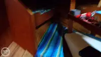 Trallers pārdod