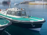 Pilotkuģis pārdod