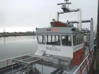 Kruīza kuģis pārdod