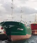 Trallers pārdod