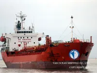 Naftas / Ķīmisko vielu tankkuģis pārdod