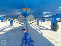 Trallers pārdod